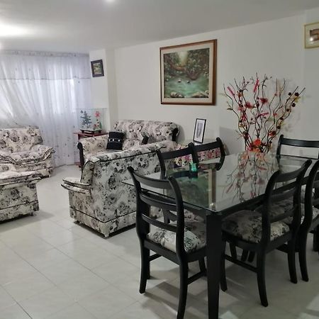 Hostal Dante San Gil Buitenkant foto