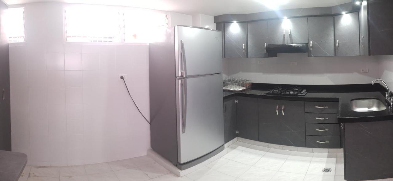 Hostal Dante San Gil Buitenkant foto