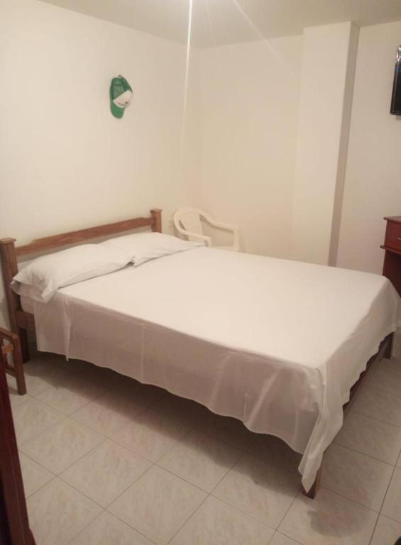 Hostal Dante San Gil Buitenkant foto
